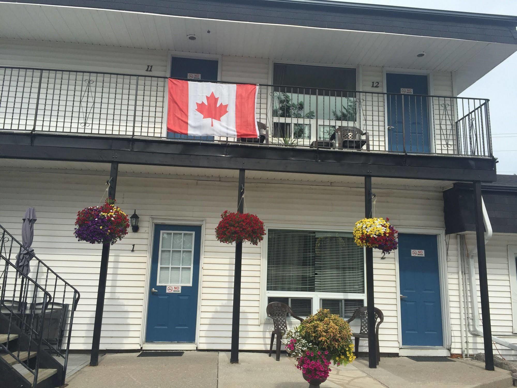 Bobcaygeon New Rockland Motel מראה חיצוני תמונה