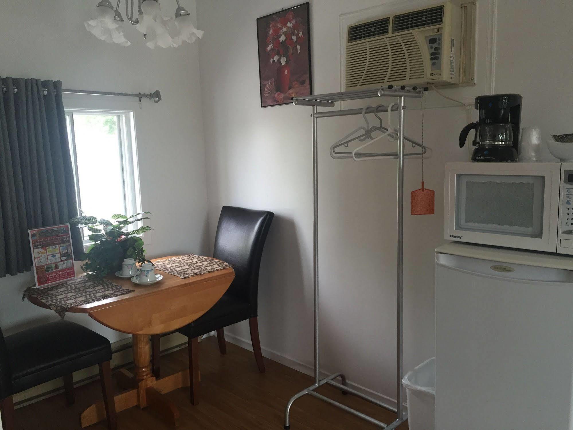 Bobcaygeon New Rockland Motel מראה חיצוני תמונה