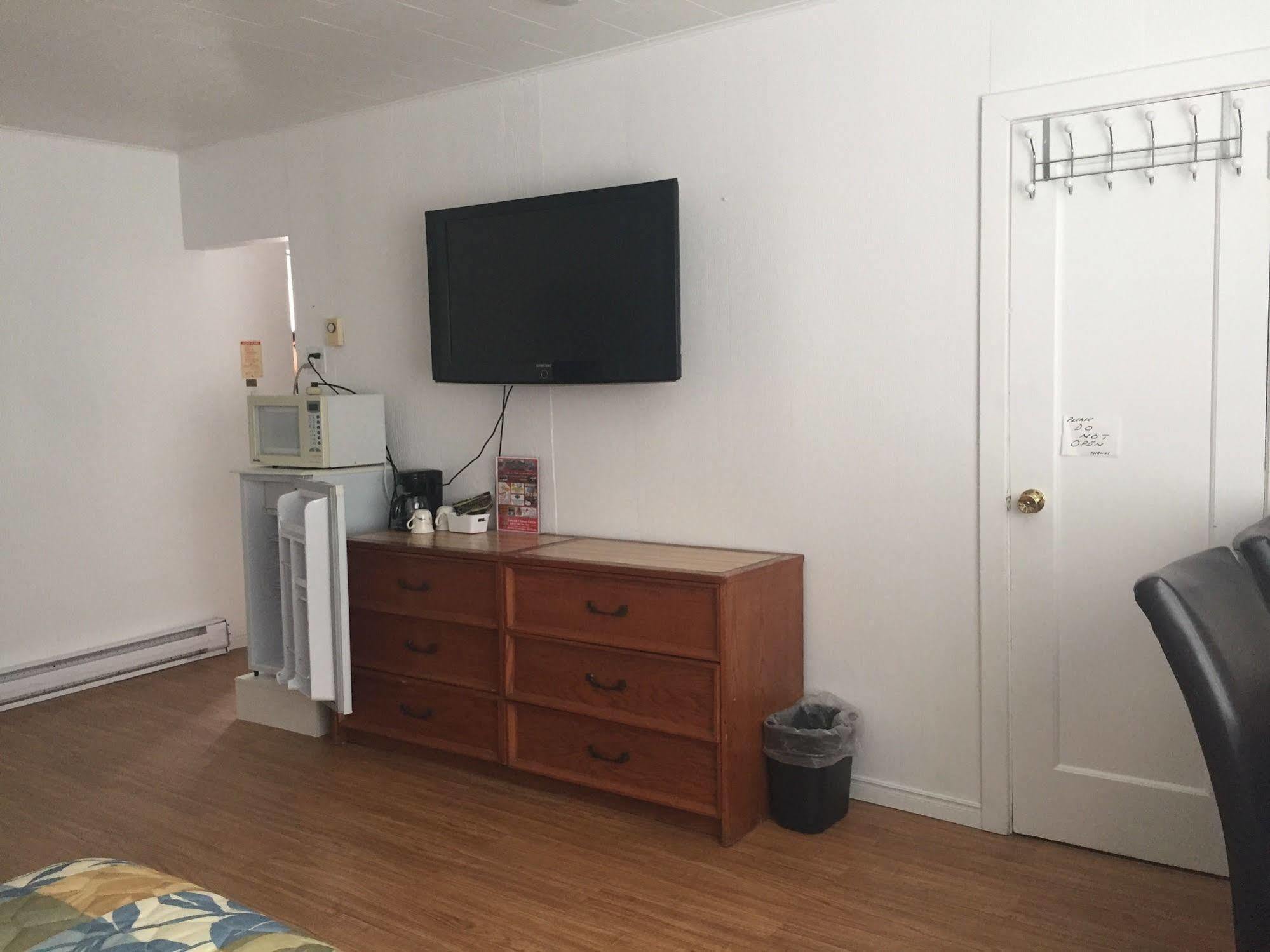 Bobcaygeon New Rockland Motel מראה חיצוני תמונה